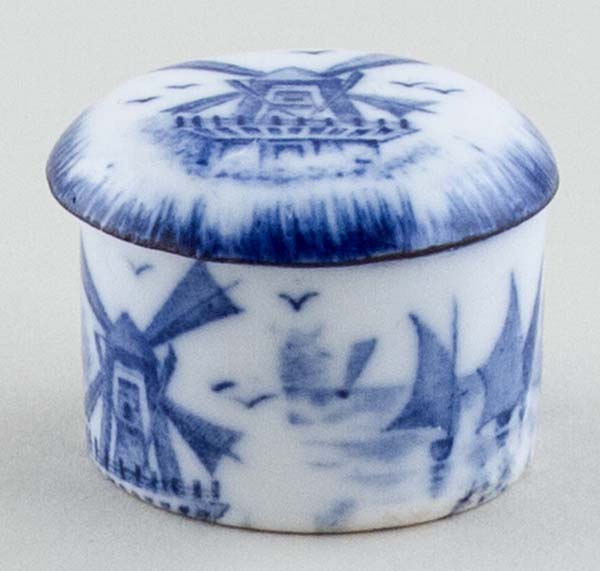 Miniature Covered Pot c1900